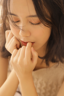 喜爱夜蒲 连诗雅